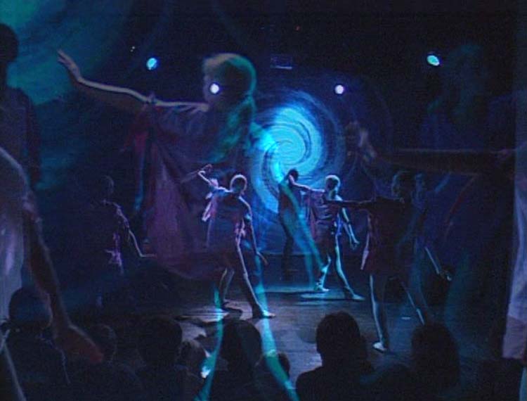 Foto aus dem Musical Die Reise zum Saturn