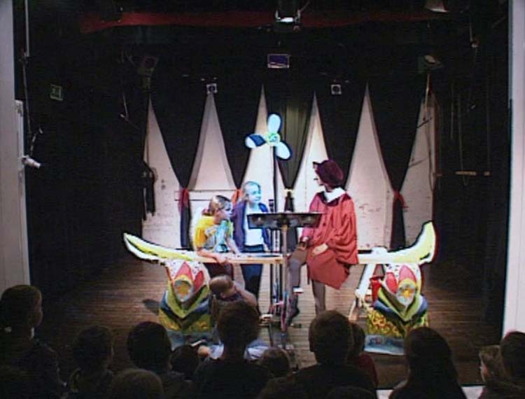 Foto aus dem Musical Die Reise zum Saturn