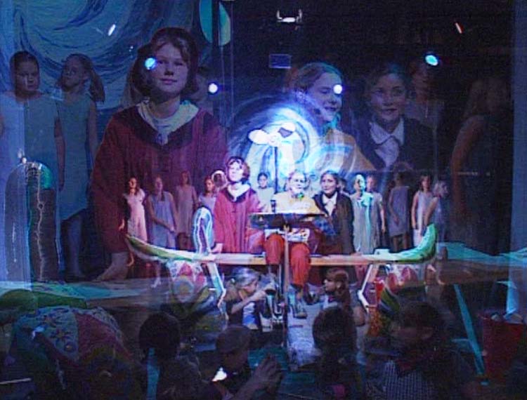 Foto aus dem Musical Die Reise zum Saturn