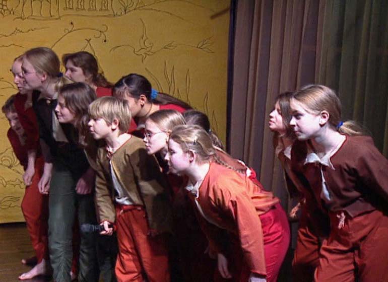 Foto aus dem Musical Tom und der Vogel des Glücks